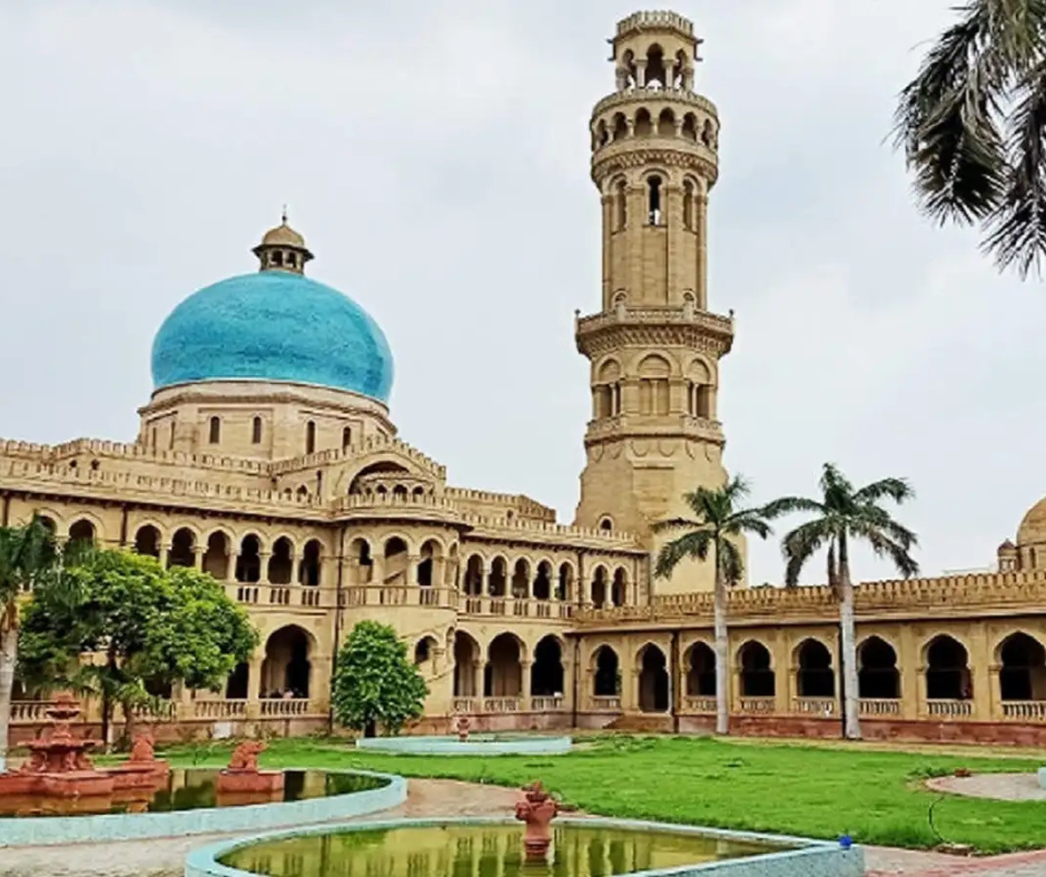Lucknow University Campus (2)